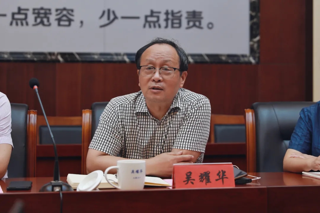 合作共赢谋发展，校企互动谱新篇——雷火竞技
中国(图6)